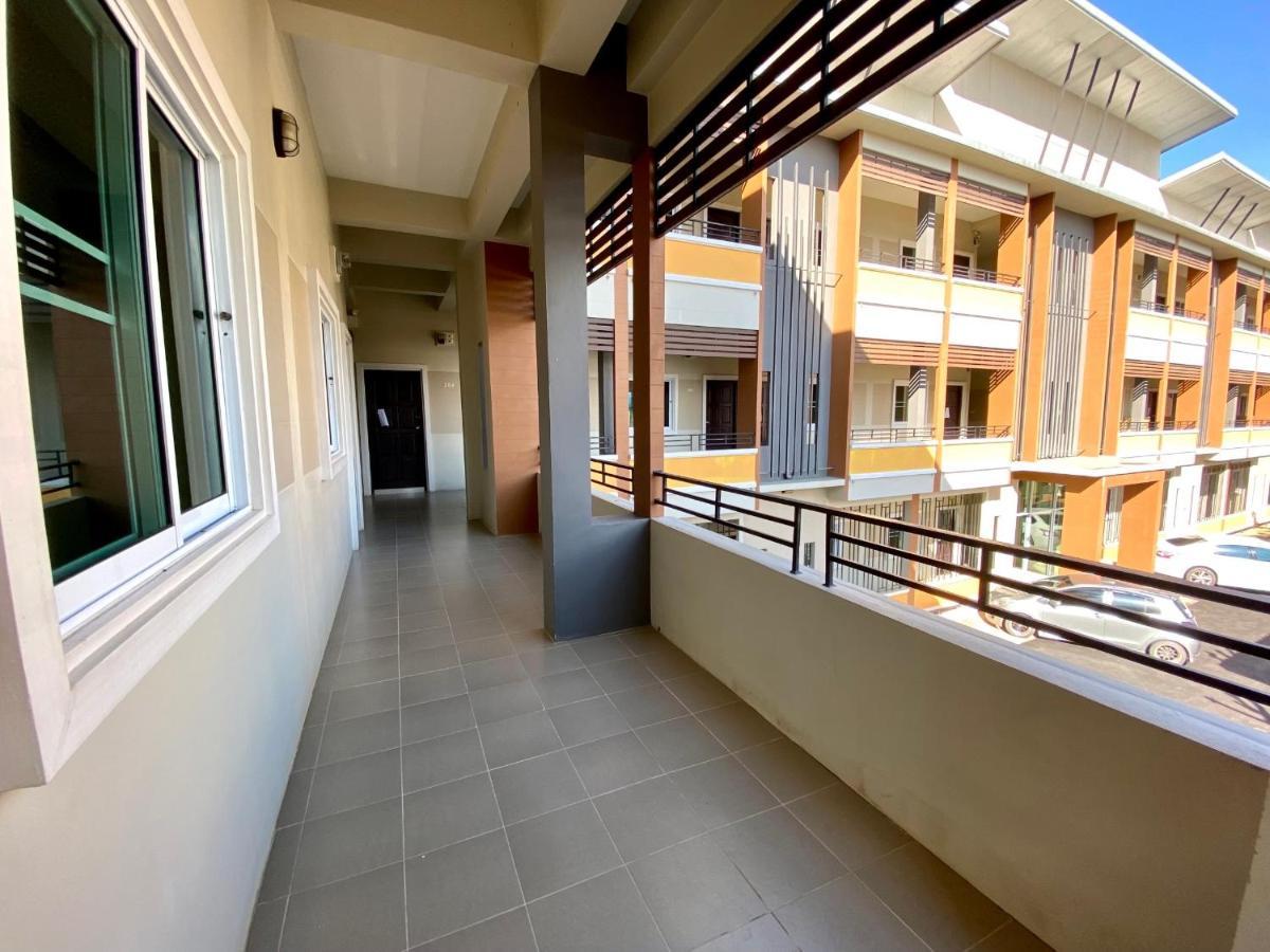 Preme Apartment @Maejo Ban pa Lan  Exterior photo